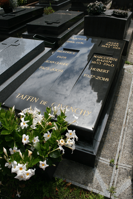 Hubert de Givenchy sépulture